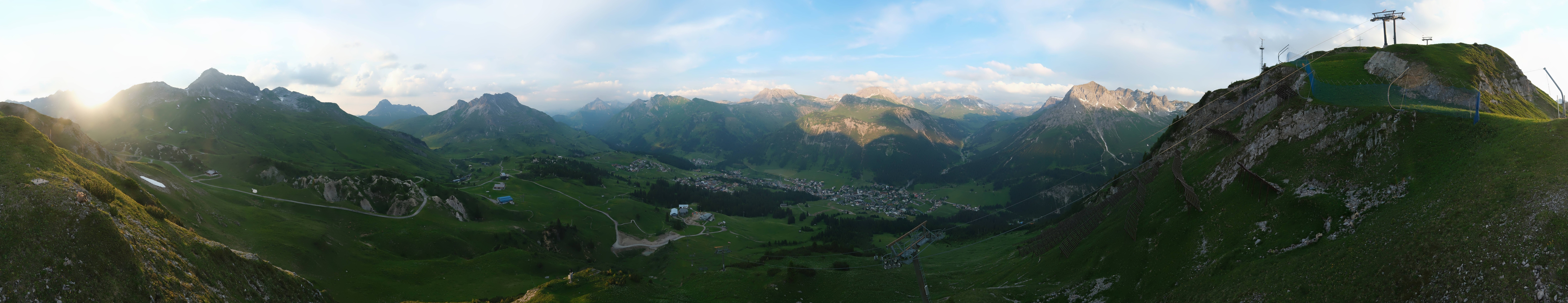 Archiv Foto Webcam Lech-Zürs: Kriegerhorn Panoramablick