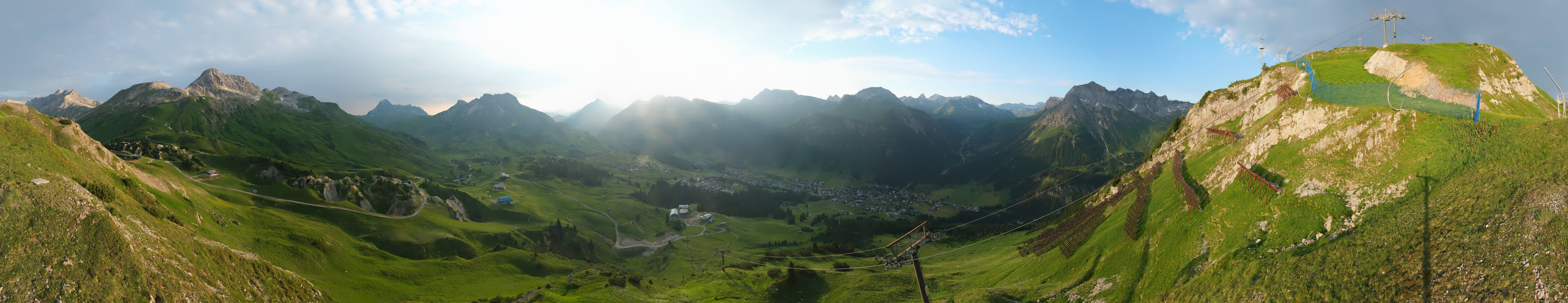 Archiv Foto Webcam Lech-Zürs: Kriegerhorn Panoramablick