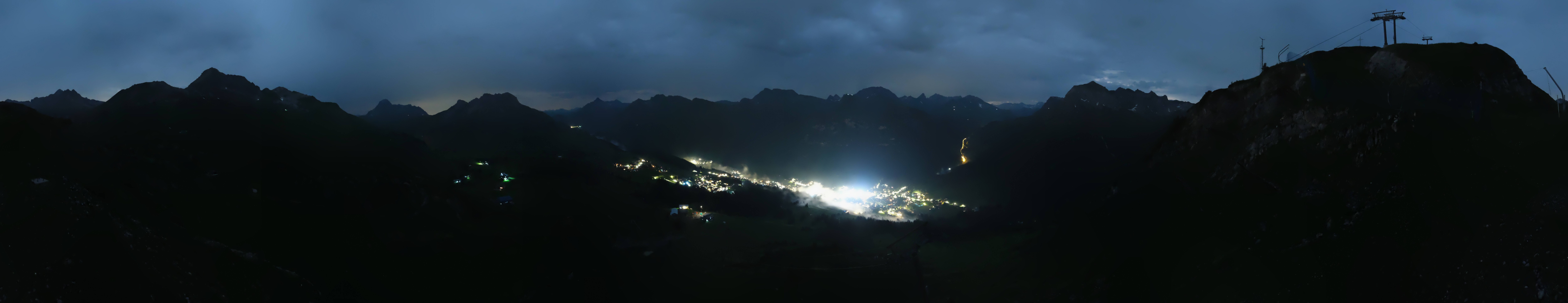 Archiv Foto Webcam Lech-Zürs: Kriegerhorn Panoramablick
