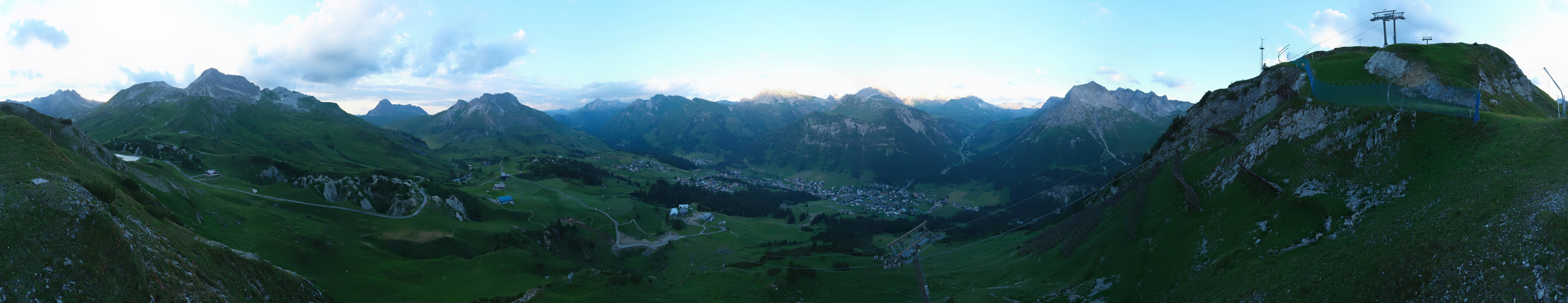Archiv Foto Webcam Lech-Zürs: Kriegerhorn Panoramablick