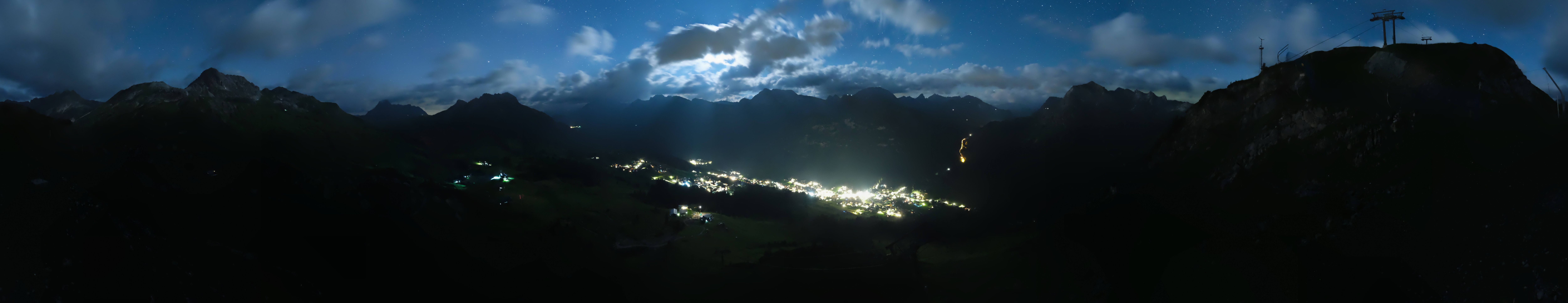 Archiv Foto Webcam Lech-Zürs: Kriegerhorn Panoramablick