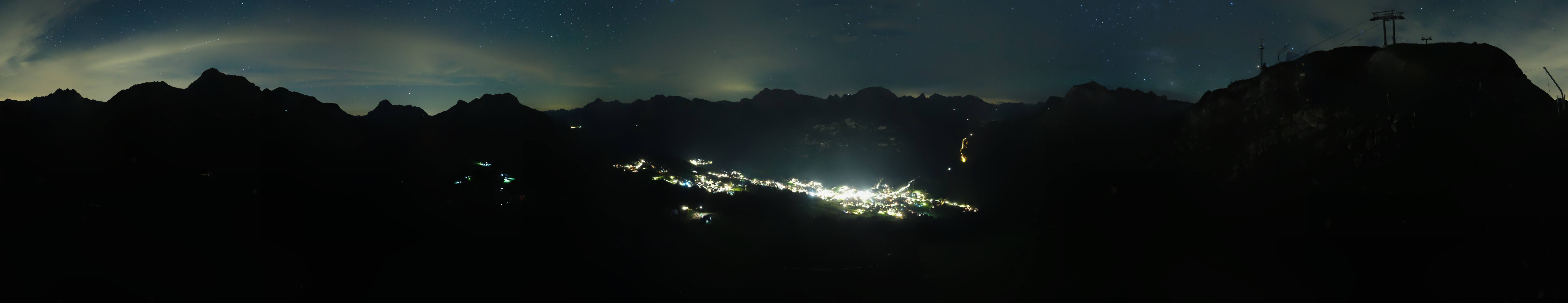 Archiv Foto Webcam Lech-Zürs: Kriegerhorn Panoramablick