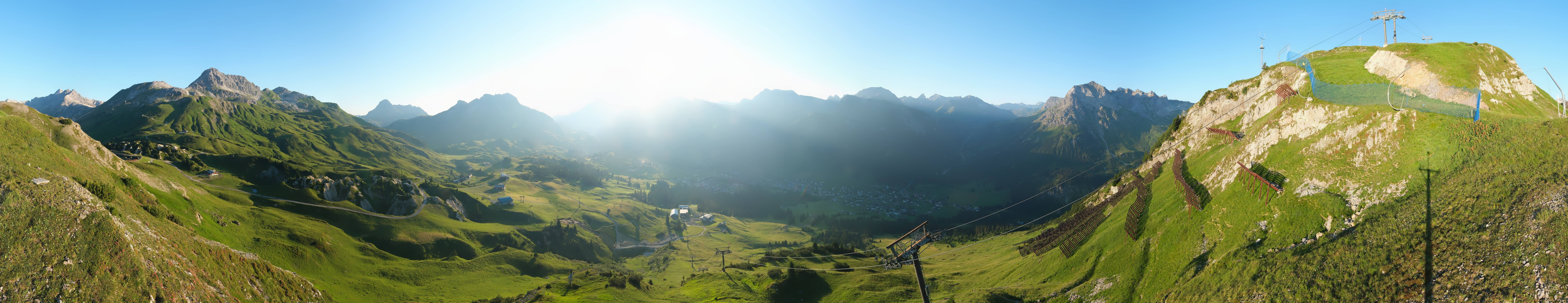 Archiv Foto Webcam Lech-Zürs: Kriegerhorn Panoramablick