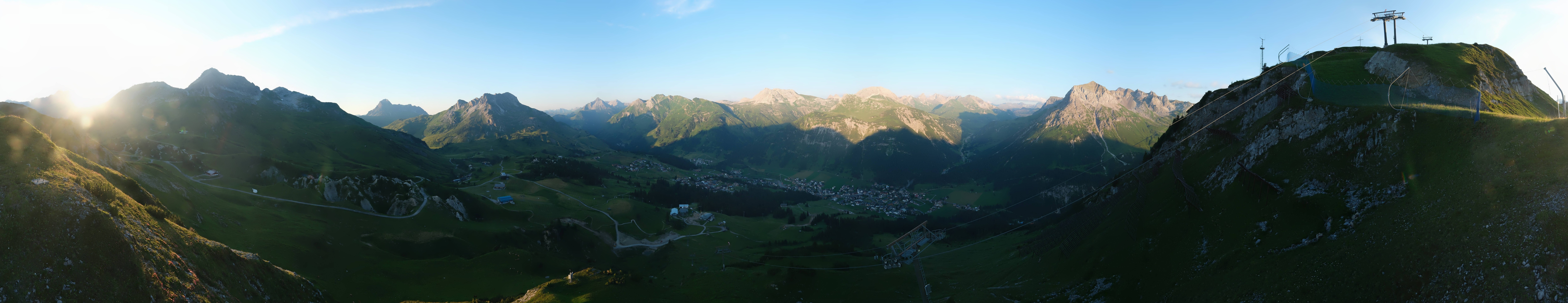 Archiv Foto Webcam Lech-Zürs: Kriegerhorn Panoramablick