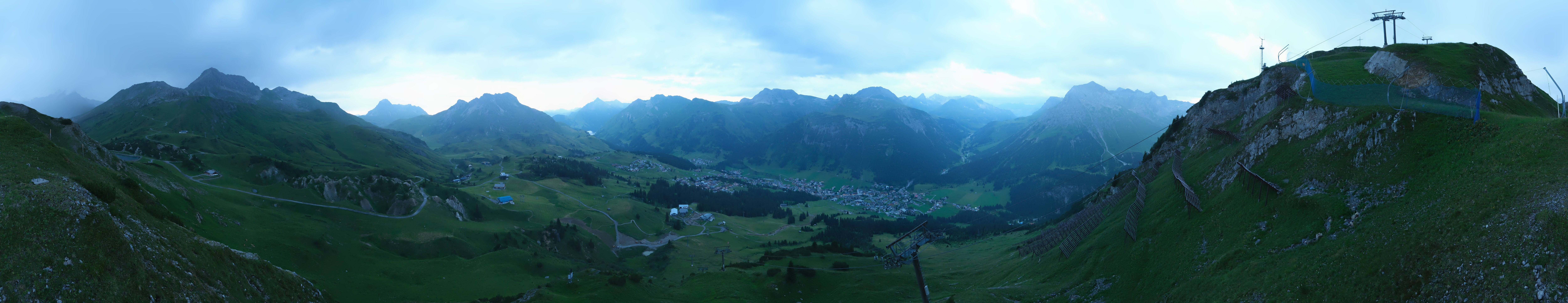Archiv Foto Webcam Lech-Zürs: Kriegerhorn Panoramablick