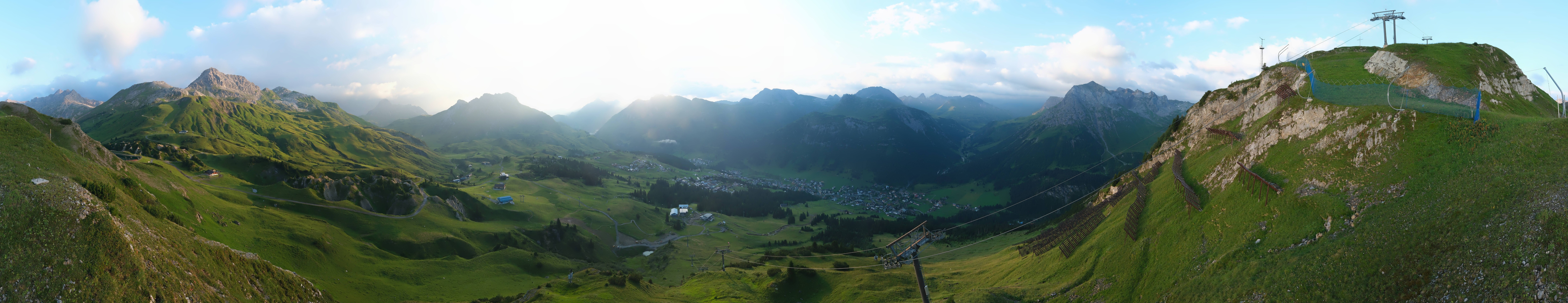 Archiv Foto Webcam Lech-Zürs: Kriegerhorn Panoramablick