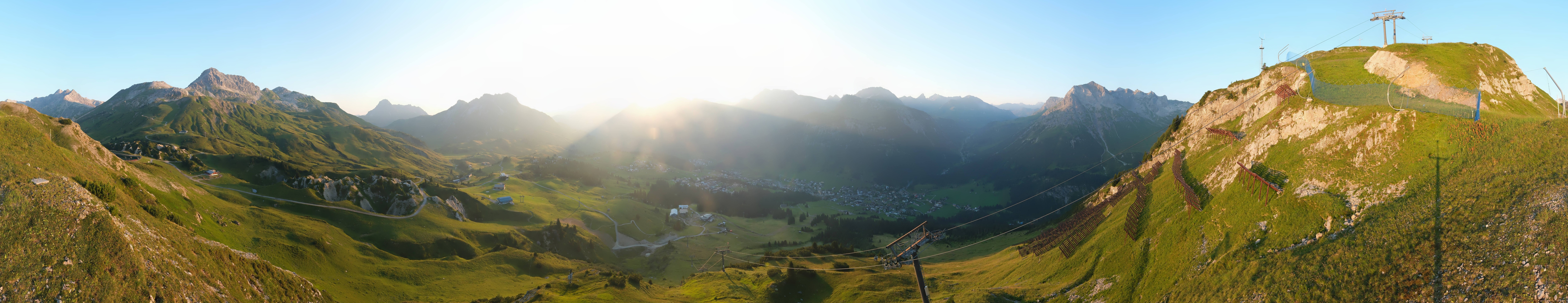 Archiv Foto Webcam Lech-Zürs: Kriegerhorn Panoramablick