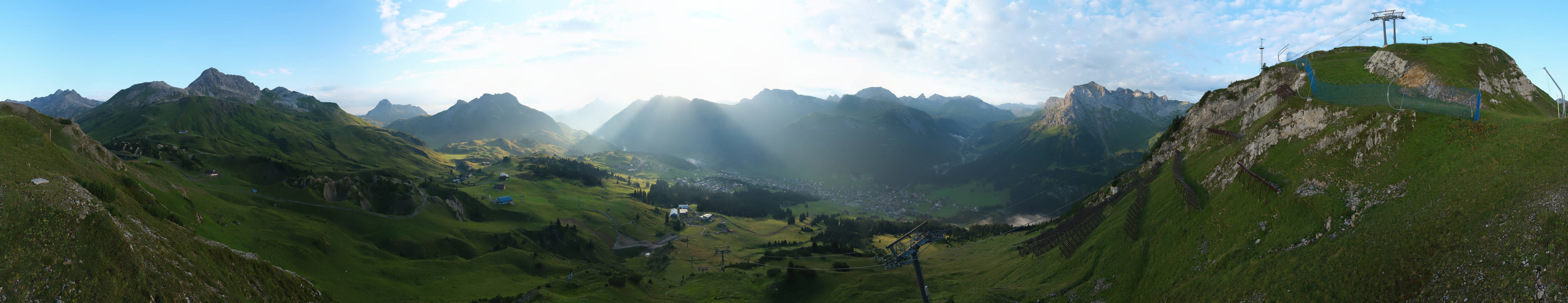 Archiv Foto Webcam Lech-Zürs: Kriegerhorn Panoramablick