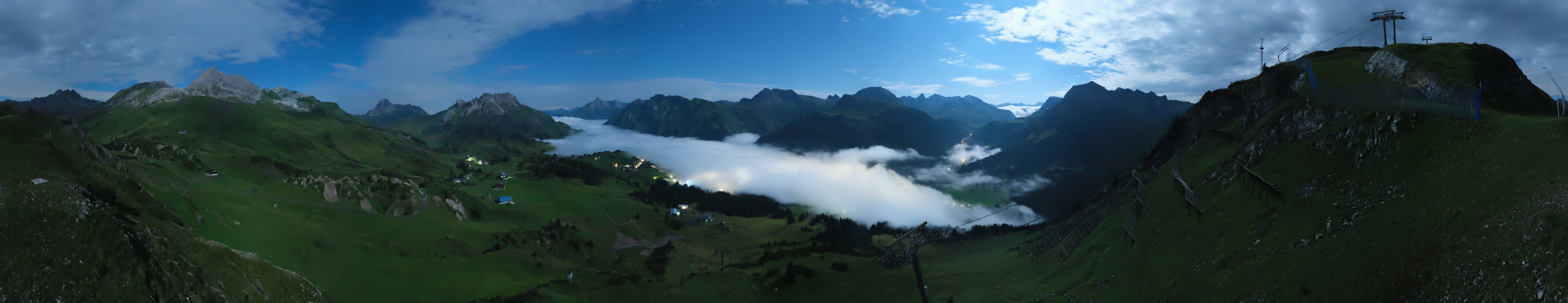 Archiv Foto Webcam Lech-Zürs: Kriegerhorn Panoramablick