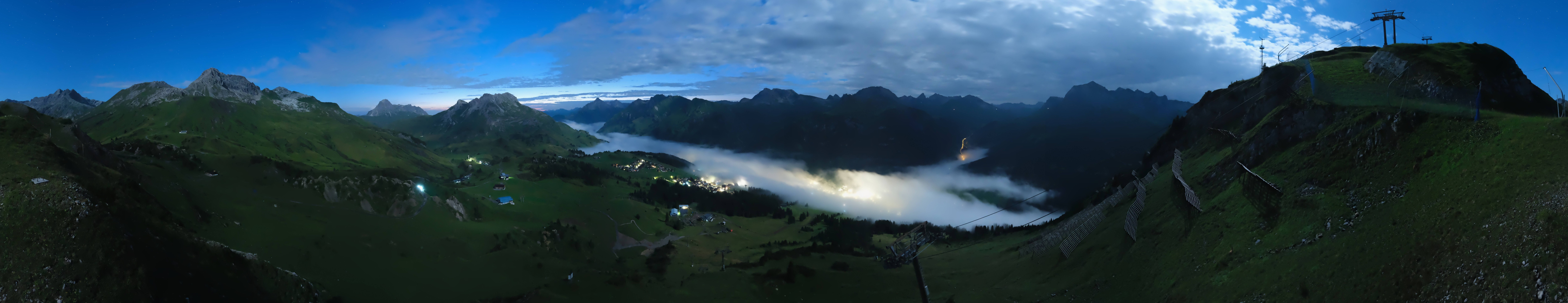 Archiv Foto Webcam Lech-Zürs: Kriegerhorn Panoramablick