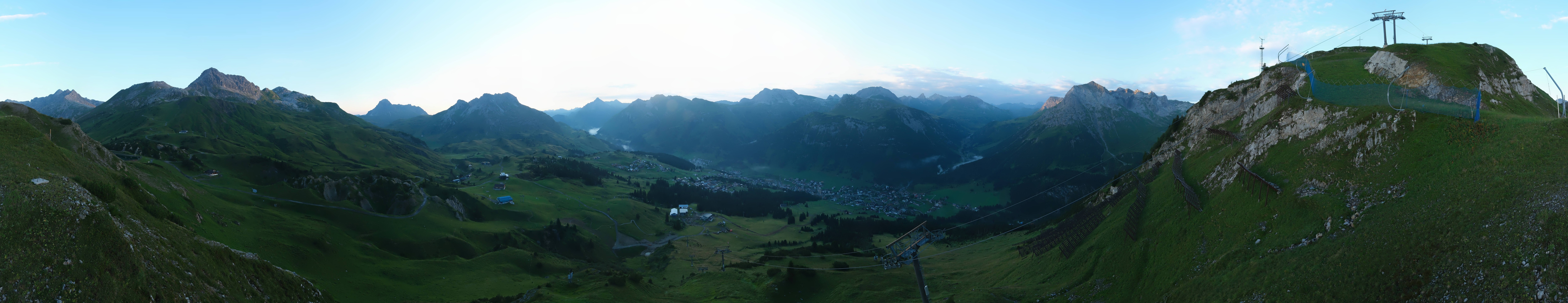 Archiv Foto Webcam Lech-Zürs: Kriegerhorn Panoramablick