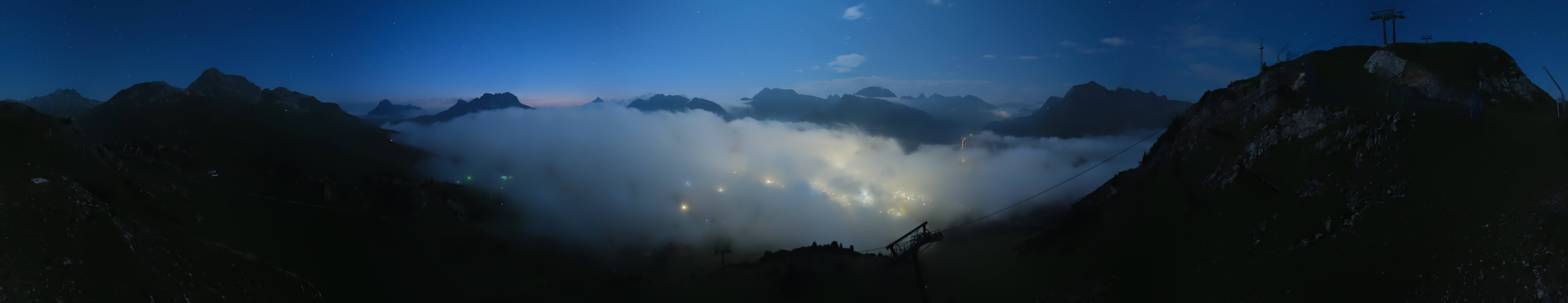 Archiv Foto Webcam Lech-Zürs: Kriegerhorn Panoramablick