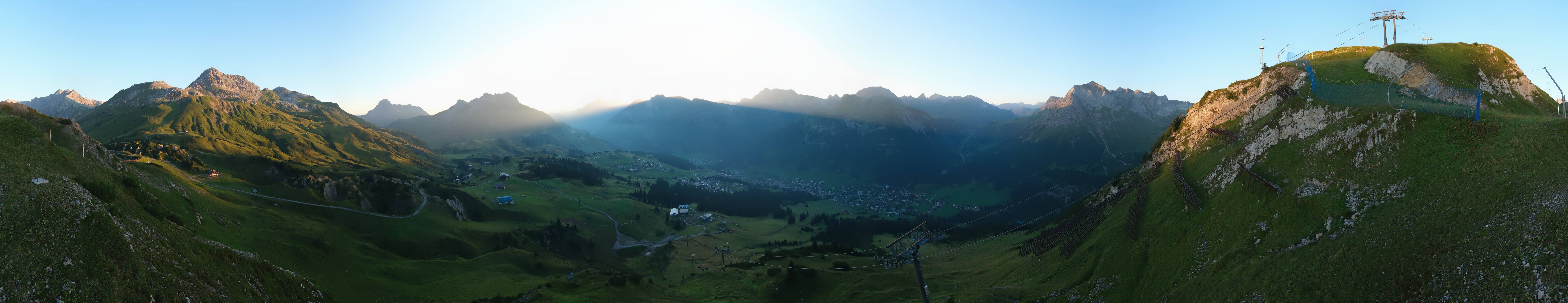 Archiv Foto Webcam Lech-Zürs: Kriegerhorn Panoramablick