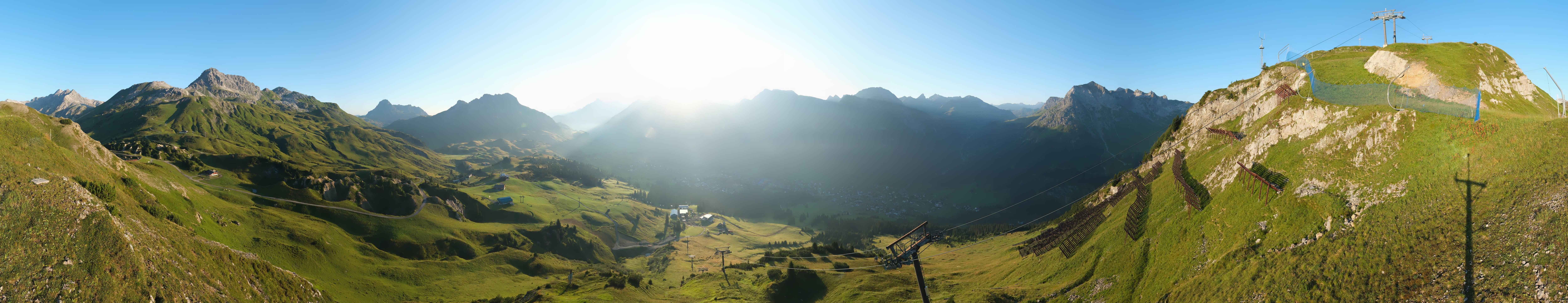 Archiv Foto Webcam Lech-Zürs: Kriegerhorn Panoramablick