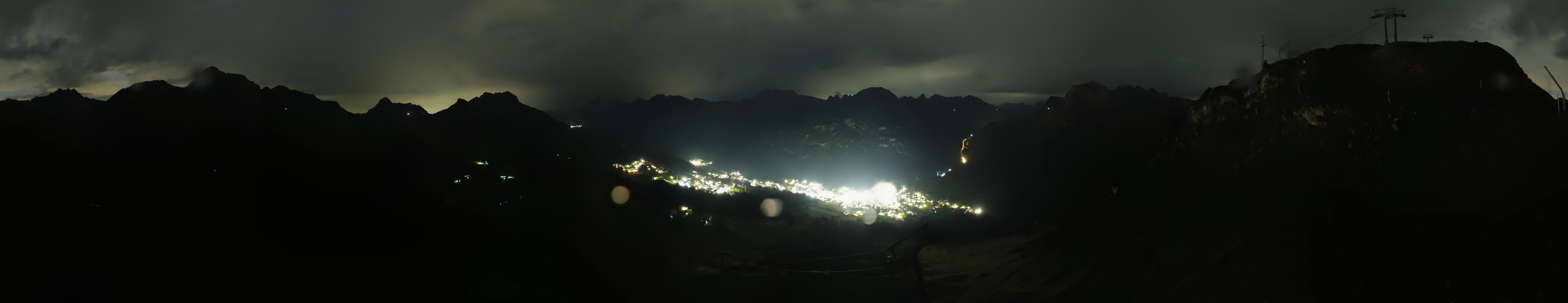 Archiv Foto Webcam Lech-Zürs: Kriegerhorn Panoramablick