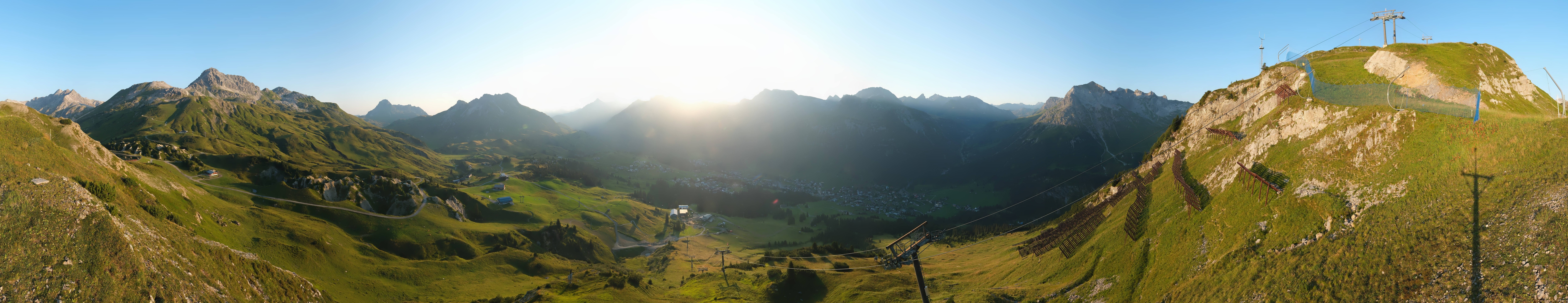 Archiv Foto Webcam Lech-Zürs: Kriegerhorn Panoramablick