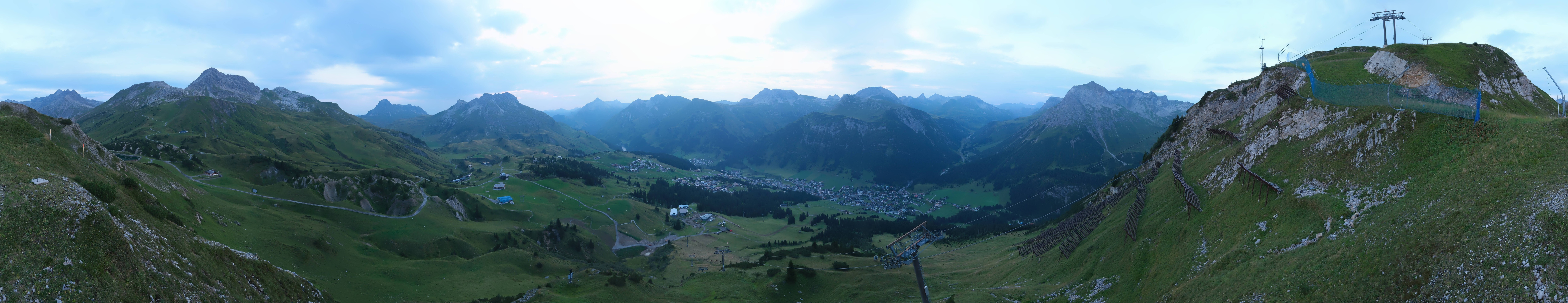 Archiv Foto Webcam Lech-Zürs: Kriegerhorn Panoramablick