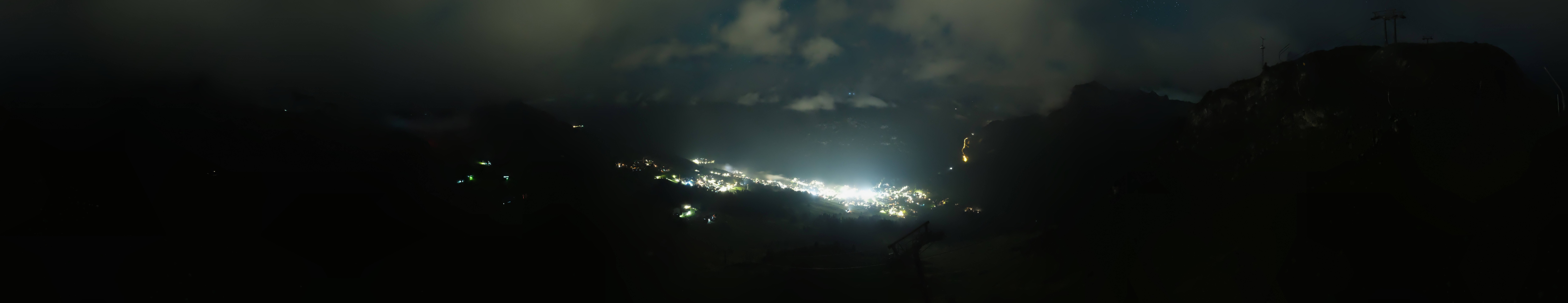 Archiv Foto Webcam Lech-Zürs: Kriegerhorn Panoramablick