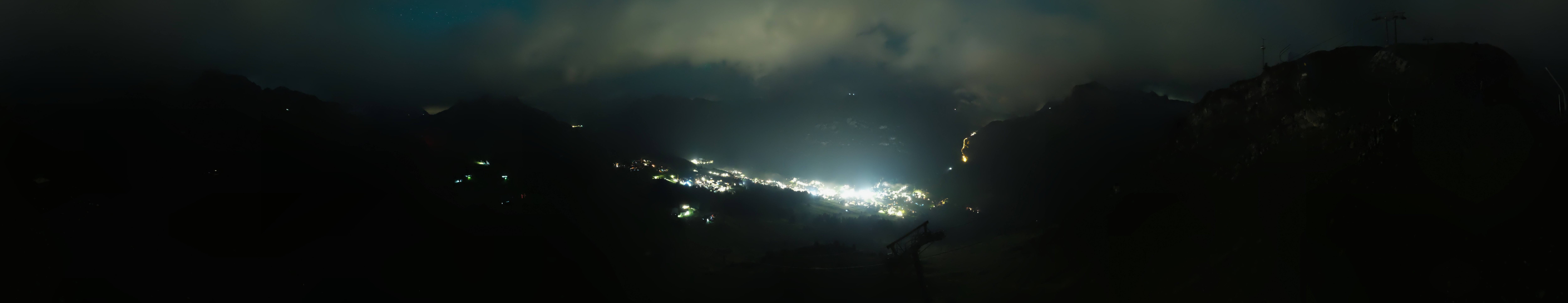 Archiv Foto Webcam Lech-Zürs: Kriegerhorn Panoramablick