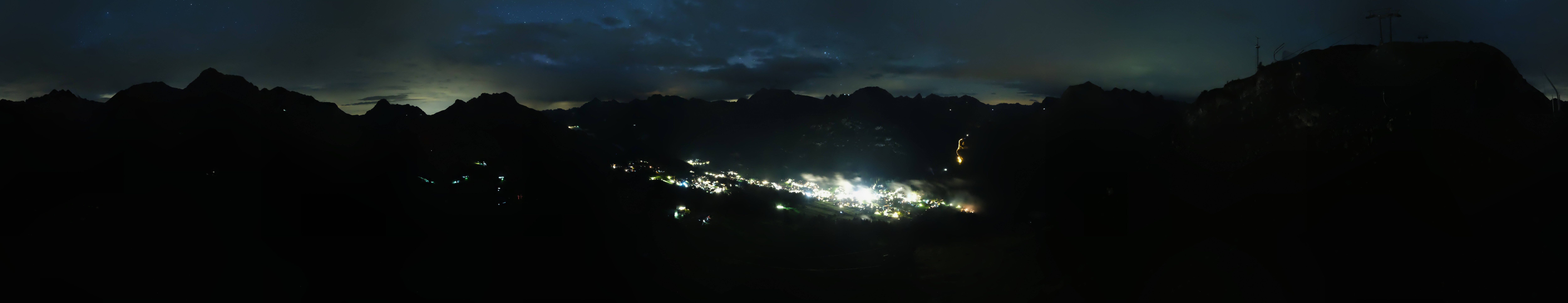 Archiv Foto Webcam Lech-Zürs: Kriegerhorn Panoramablick