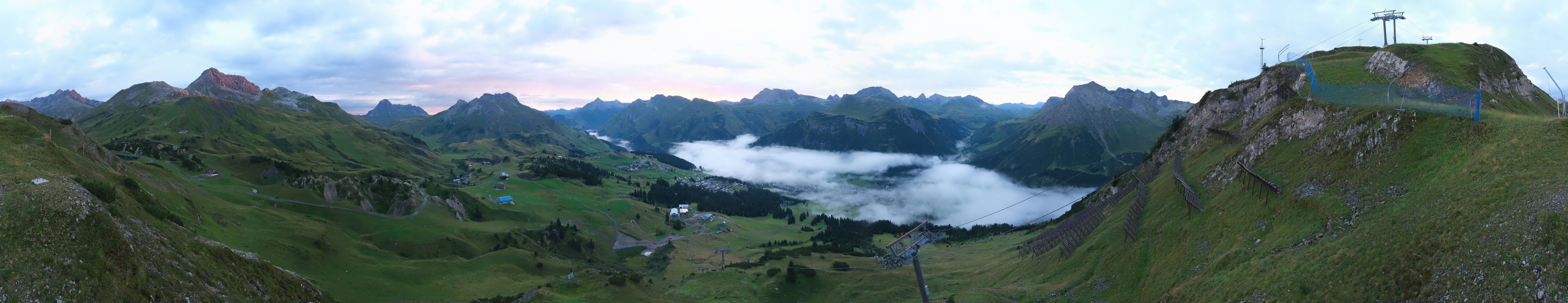 Archiv Foto Webcam Lech-Zürs: Kriegerhorn Panoramablick