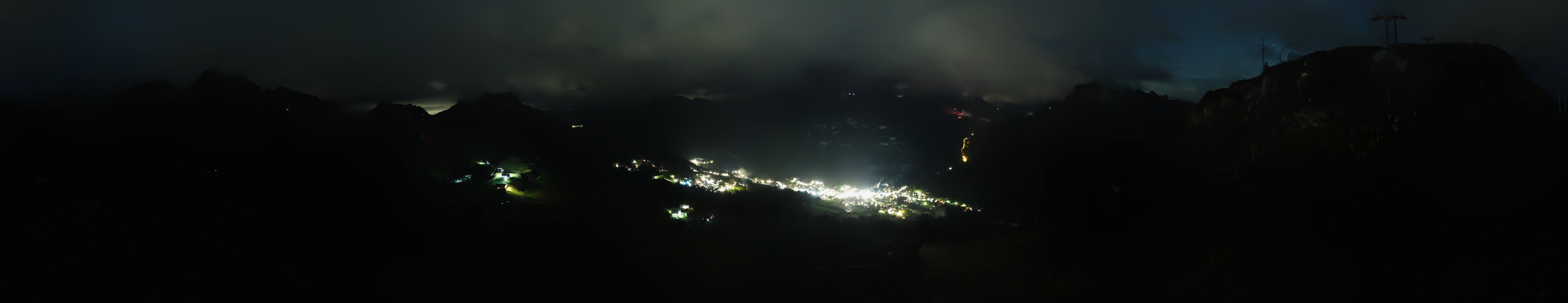 Archiv Foto Webcam Lech-Zürs: Kriegerhorn Panoramablick