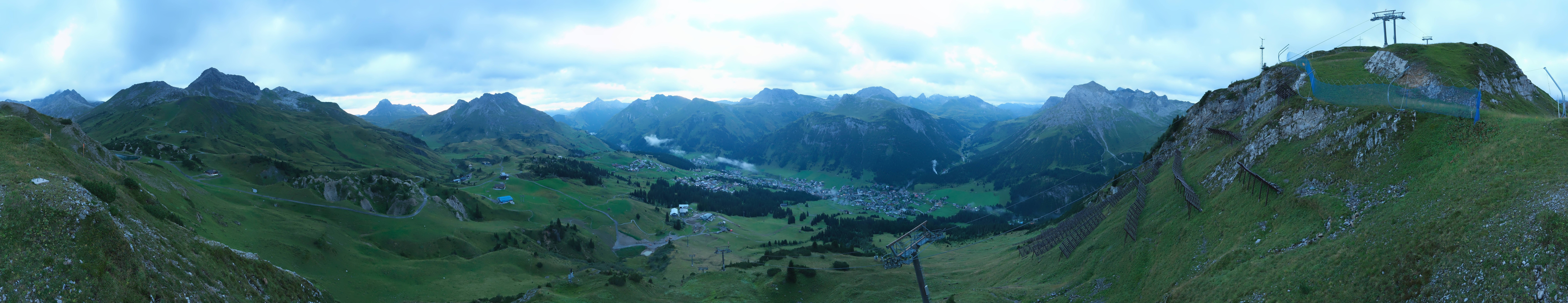 Archiv Foto Webcam Lech-Zürs: Kriegerhorn Panoramablick