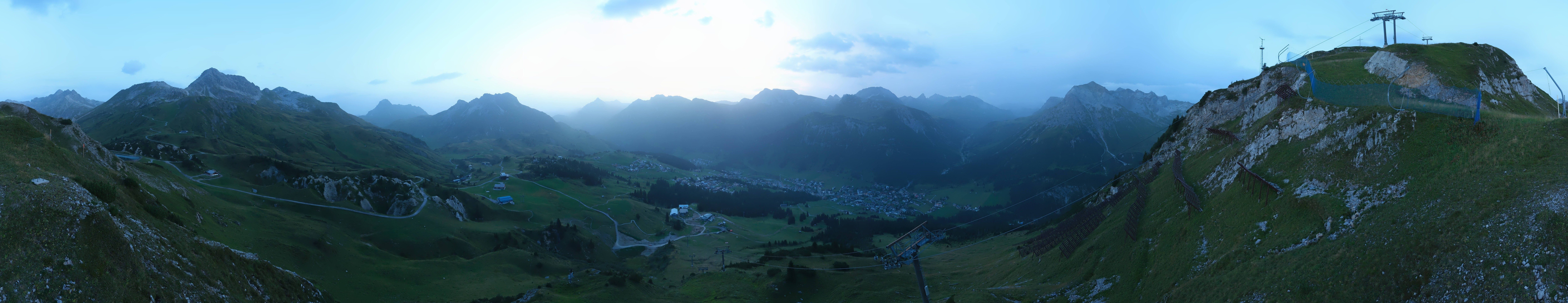 Archiv Foto Webcam Lech-Zürs: Kriegerhorn Panoramablick