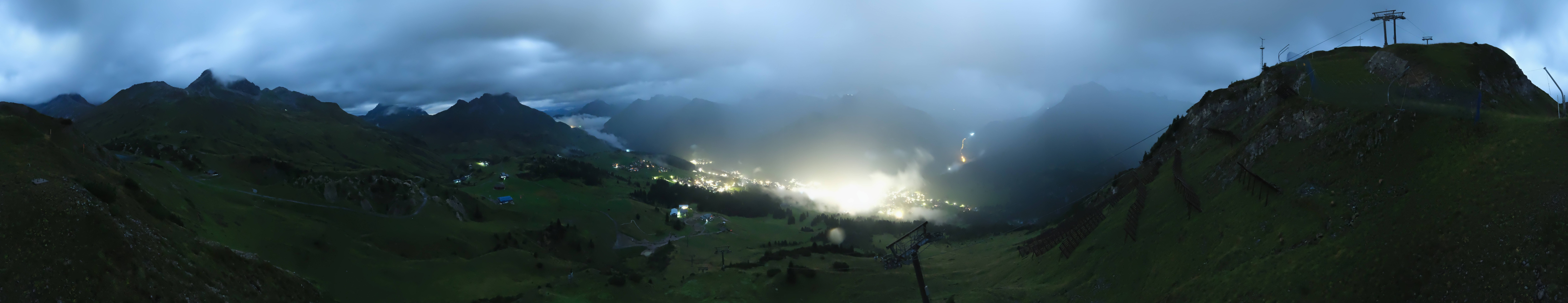 Archiv Foto Webcam Lech-Zürs: Kriegerhorn Panoramablick
