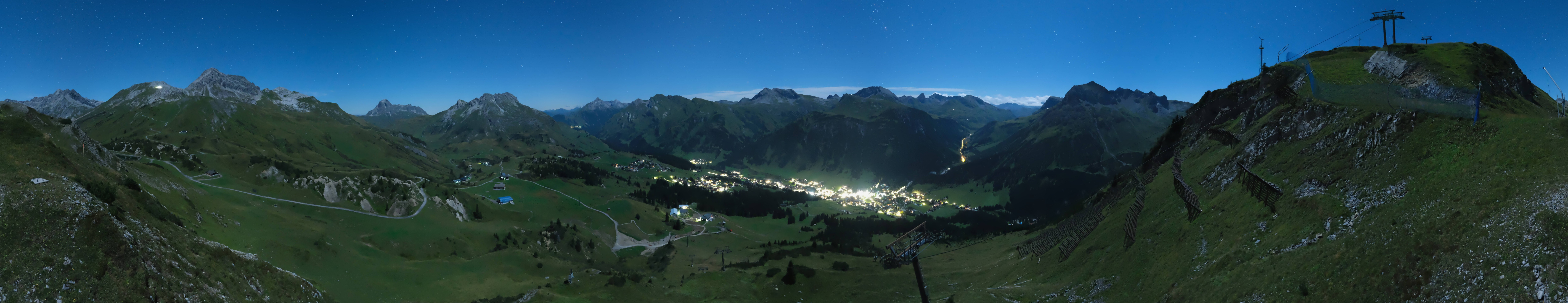 Archiv Foto Webcam Lech-Zürs: Kriegerhorn Panoramablick