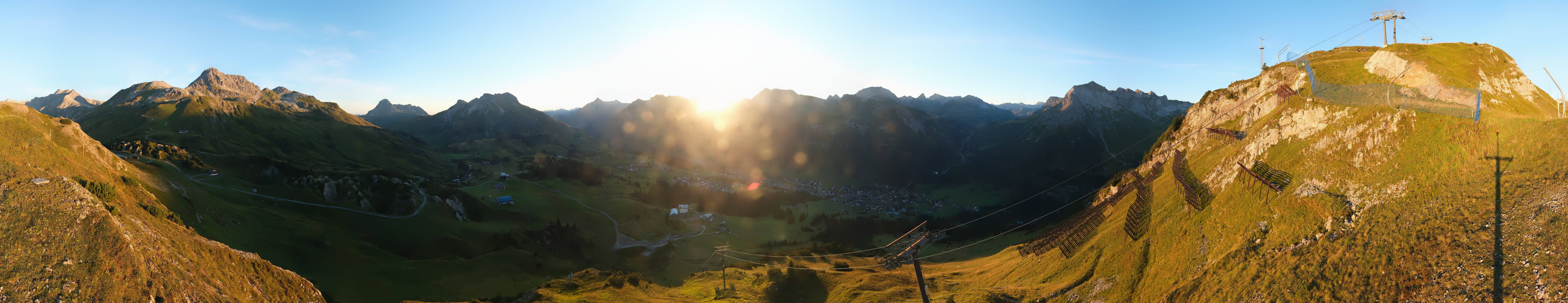 Archiv Foto Webcam Lech-Zürs: Kriegerhorn Panoramablick