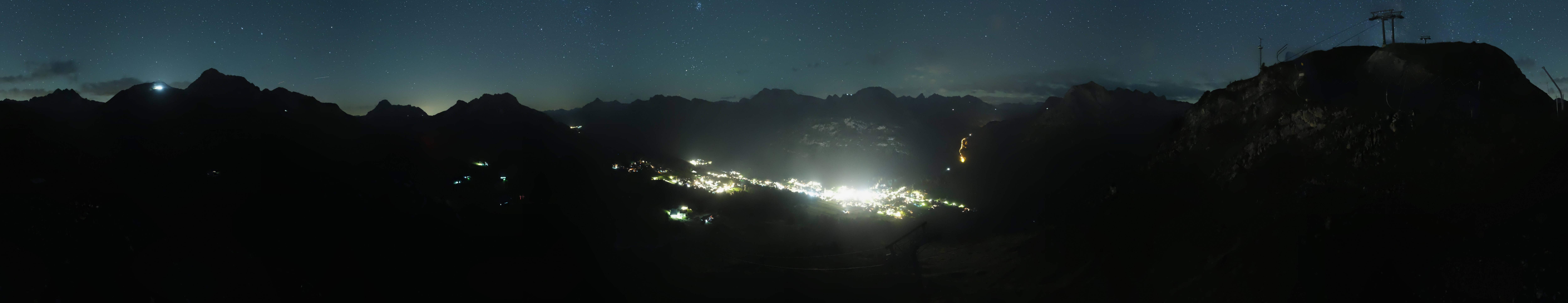 Archiv Foto Webcam Lech-Zürs: Kriegerhorn Panoramablick