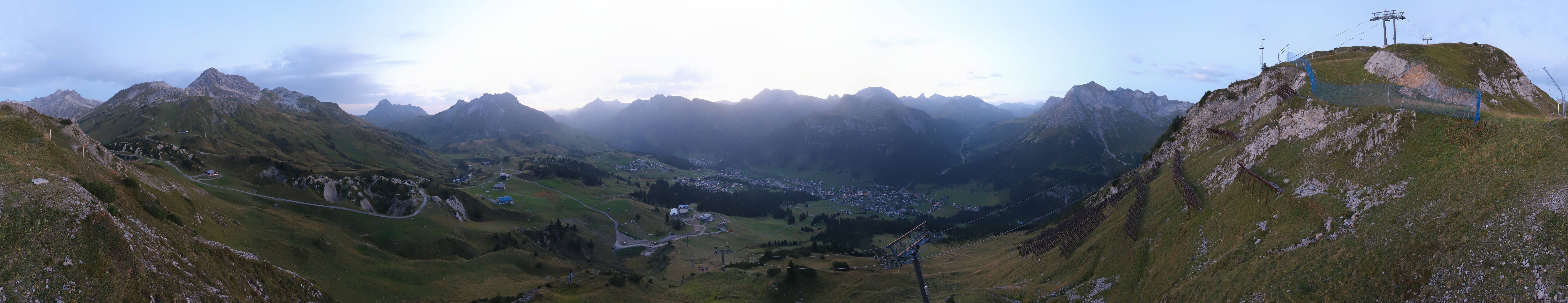 Archiv Foto Webcam Lech-Zürs: Kriegerhorn Panoramablick