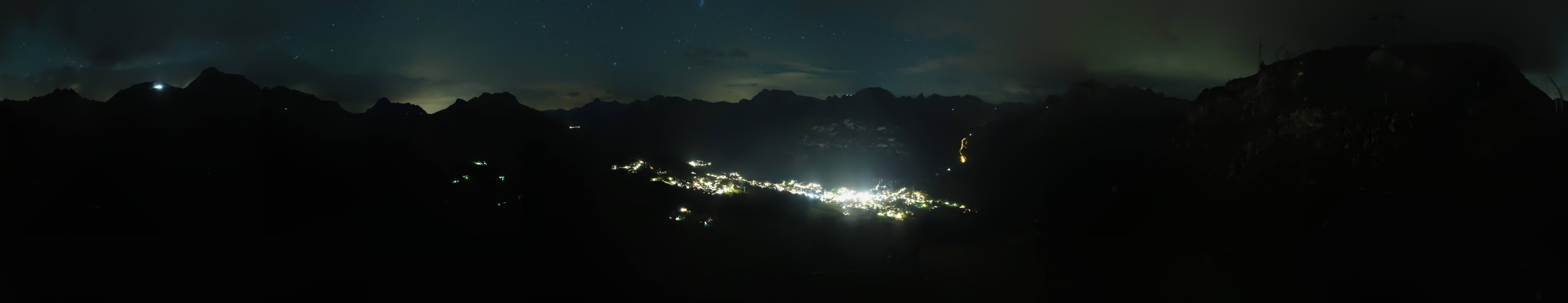 Archiv Foto Webcam Lech-Zürs: Kriegerhorn Panoramablick