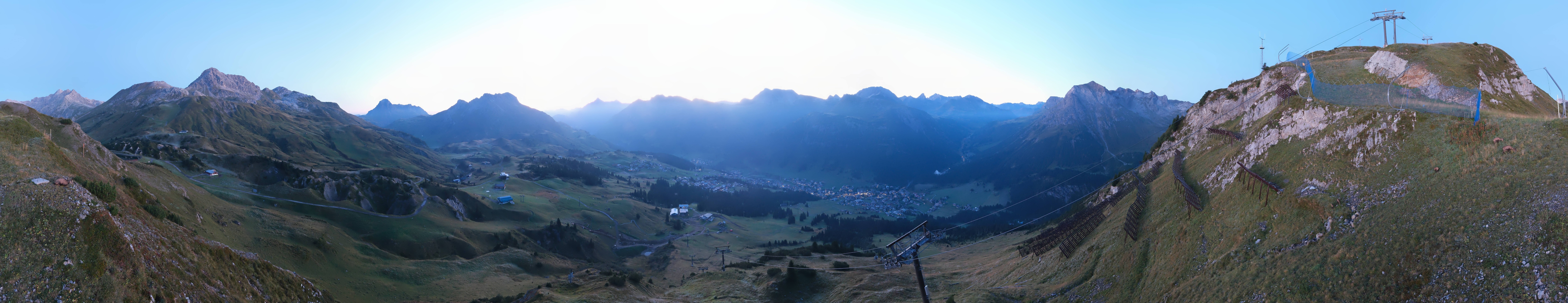 Archiv Foto Webcam Lech-Zürs: Kriegerhorn Panoramablick