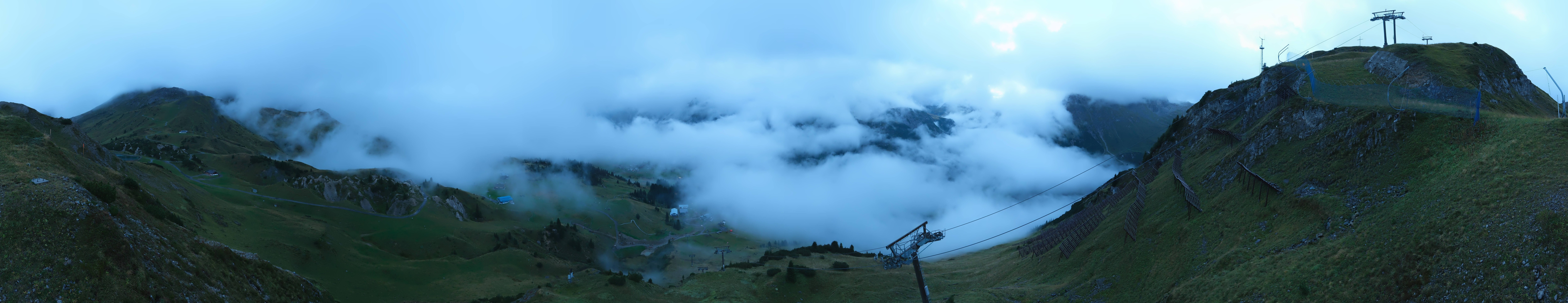 Archiv Foto Webcam Lech-Zürs: Kriegerhorn Panoramablick