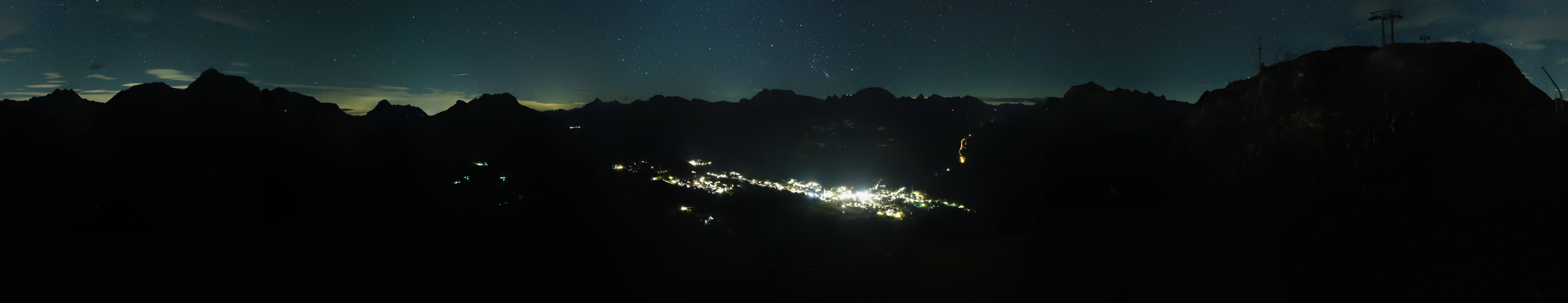 Archiv Foto Webcam Lech-Zürs: Kriegerhorn Panoramablick
