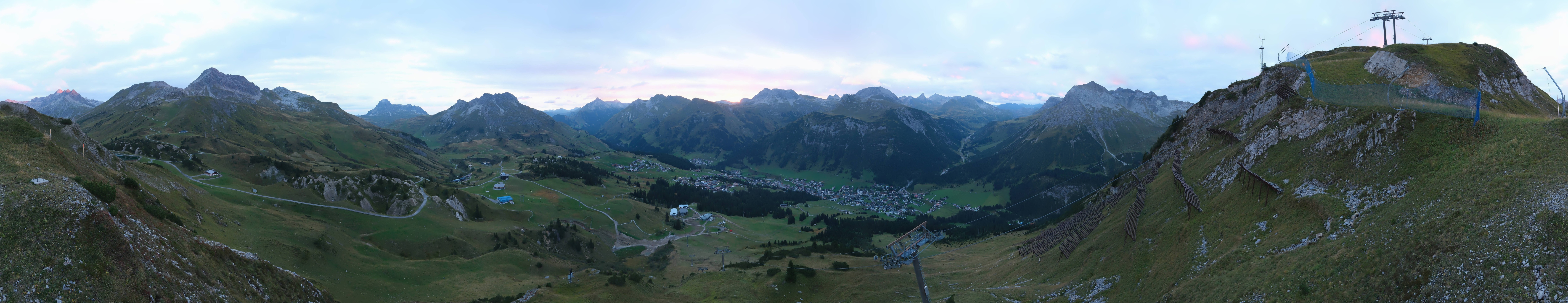 Archiv Foto Webcam Lech-Zürs: Kriegerhorn Panoramablick