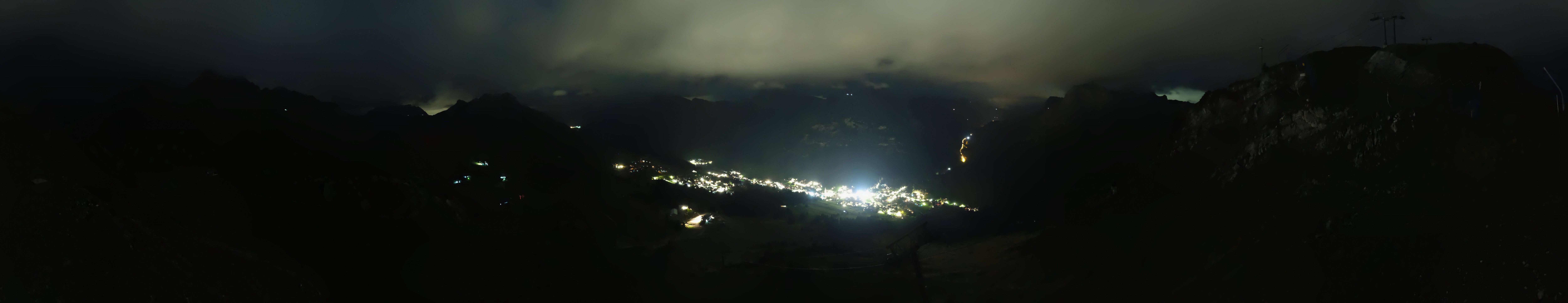 Archiv Foto Webcam Lech-Zürs: Kriegerhorn Panoramablick