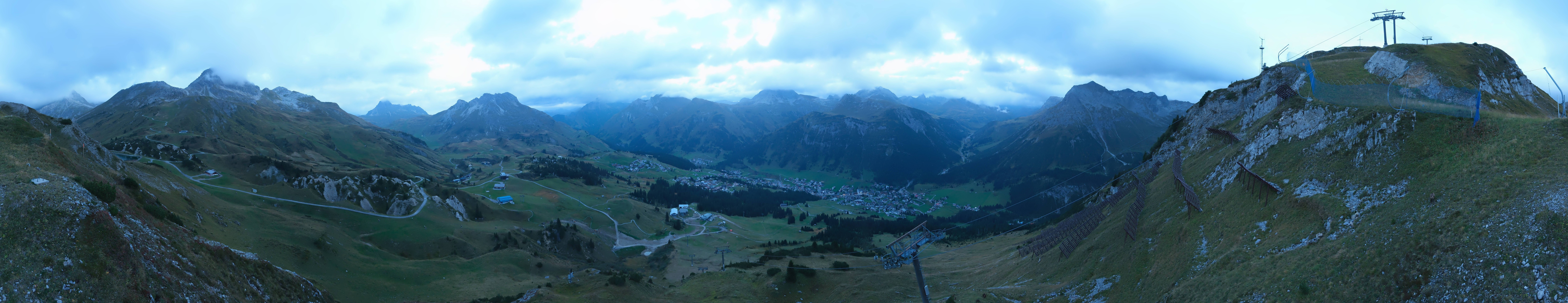 Archiv Foto Webcam Lech-Zürs: Kriegerhorn Panoramablick