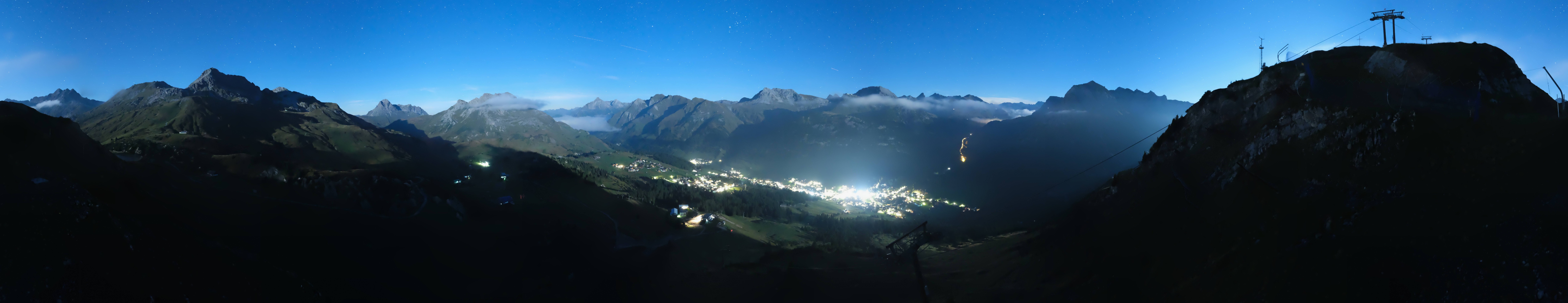 Archiv Foto Webcam Lech-Zürs: Kriegerhorn Panoramablick