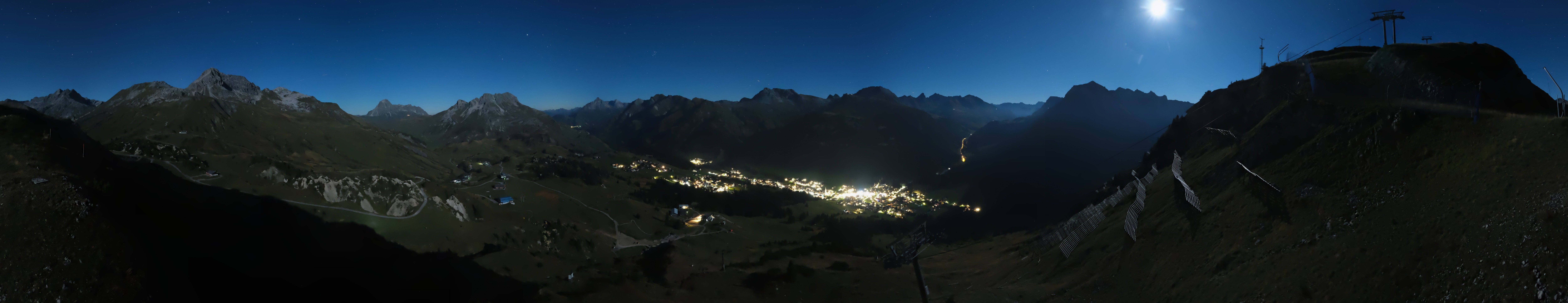 Archiv Foto Webcam Lech-Zürs: Kriegerhorn Panoramablick