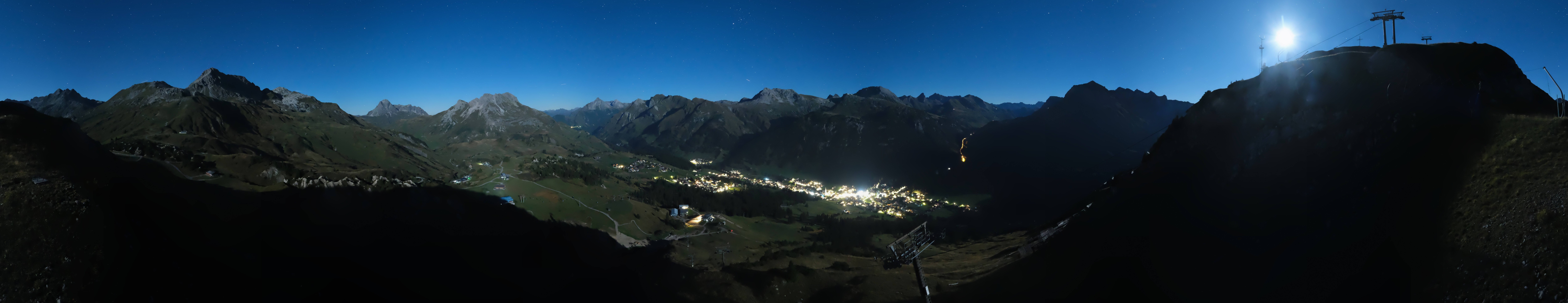 Archiv Foto Webcam Lech-Zürs: Kriegerhorn Panoramablick