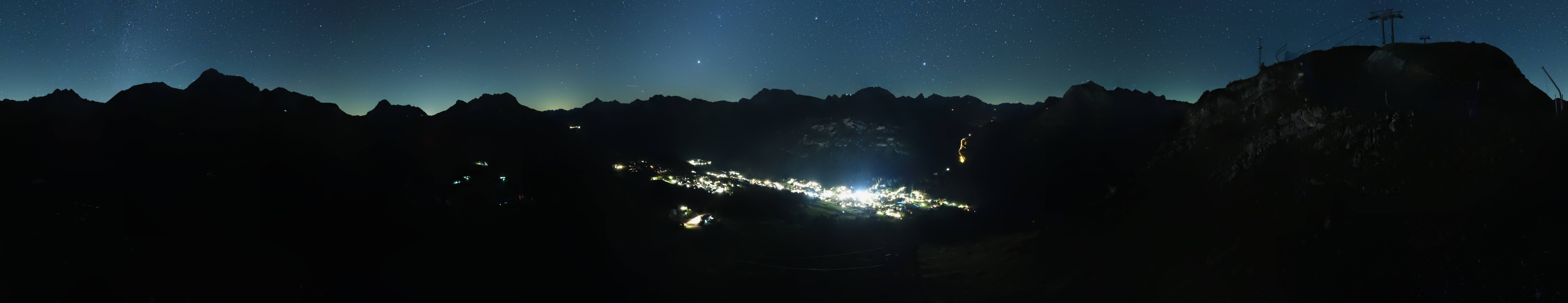 Archiv Foto Webcam Lech-Zürs: Kriegerhorn Panoramablick