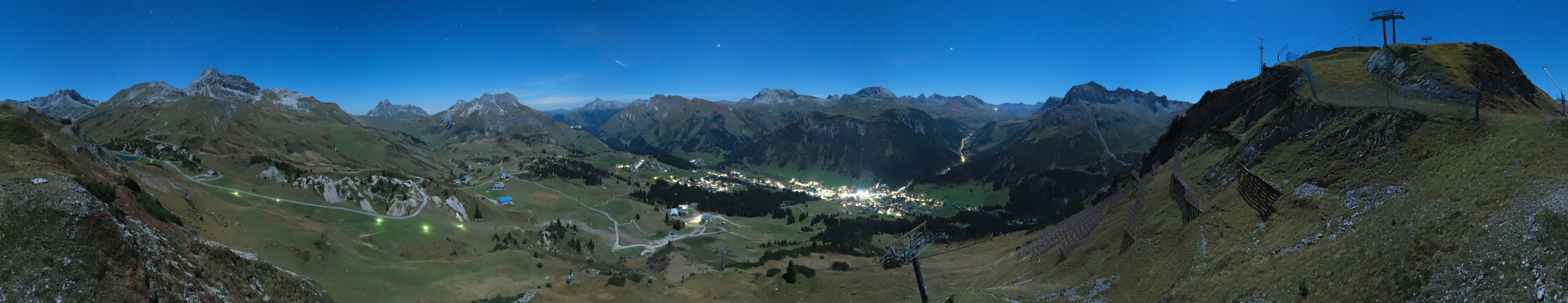 Archiv Foto Webcam Lech-Zürs: Kriegerhorn Panoramablick