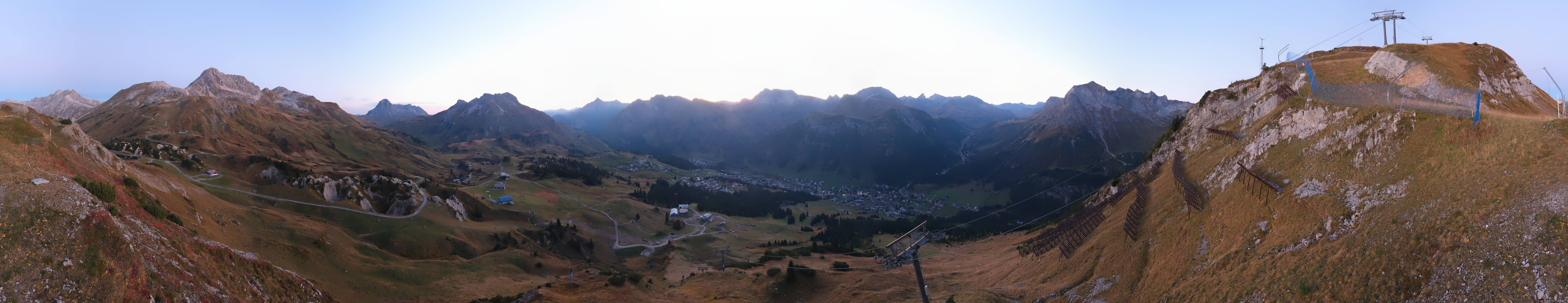 Archiv Foto Webcam Lech-Zürs: Kriegerhorn Panoramablick