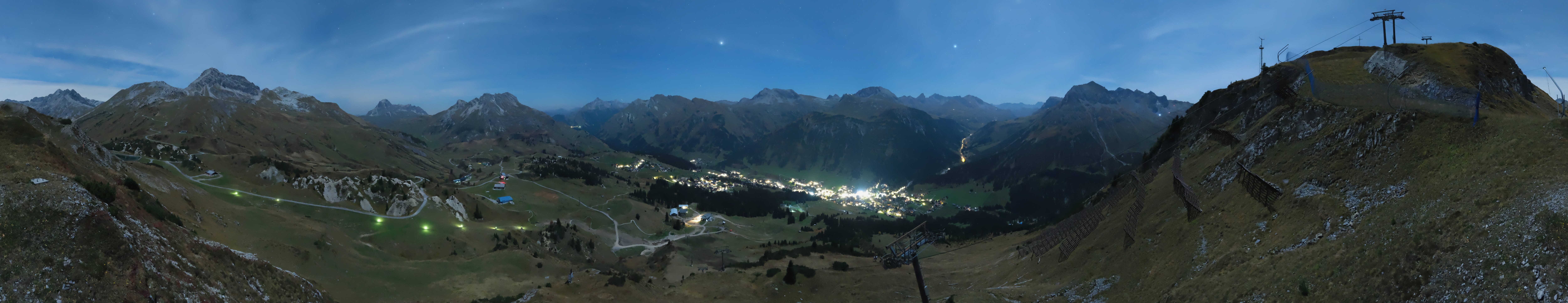 Archiv Foto Webcam Lech-Zürs: Kriegerhorn Panoramablick