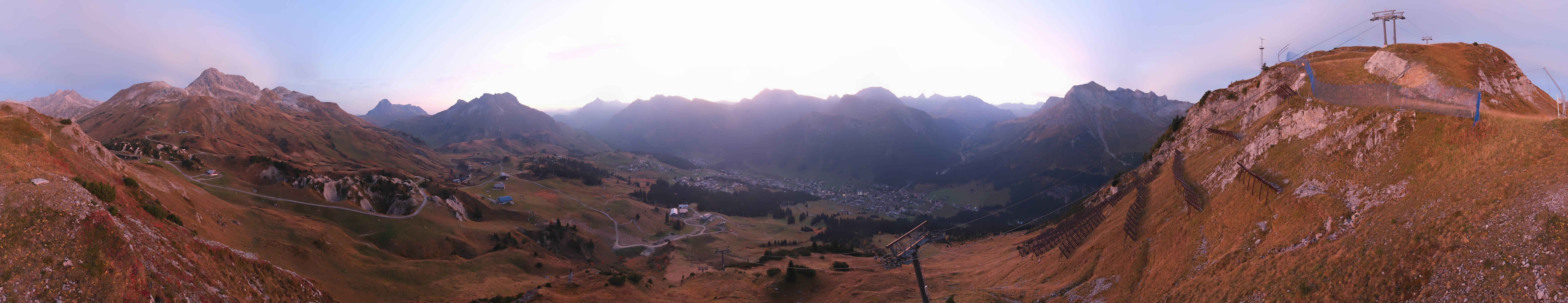 Archiv Foto Webcam Lech-Zürs: Kriegerhorn Panoramablick