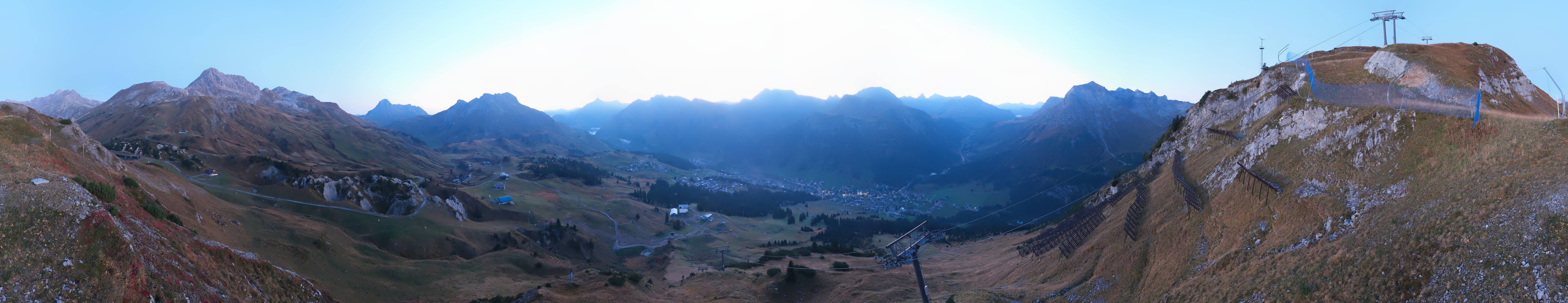Archiv Foto Webcam Lech-Zürs: Kriegerhorn Panoramablick