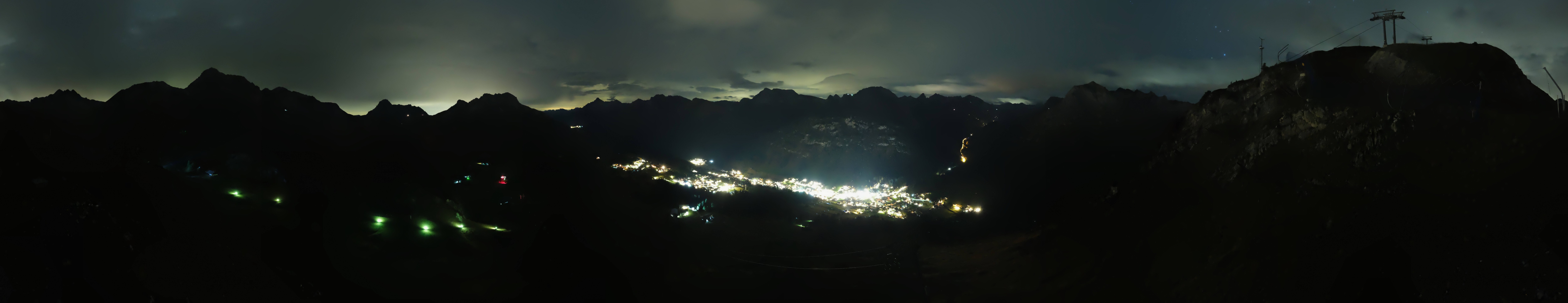 Archiv Foto Webcam Lech-Zürs: Kriegerhorn Panoramablick